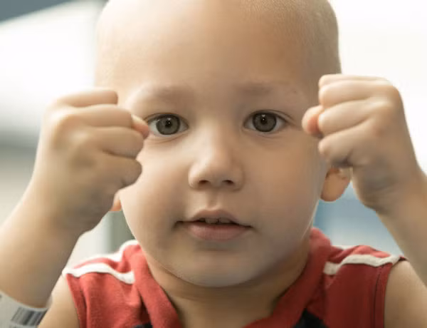 Sarcomas mô mềm cũng là một trong những dạng ung thư thường gặp ở trẻ, với khoảng 100 bệnh nhân/năm ở Anh.