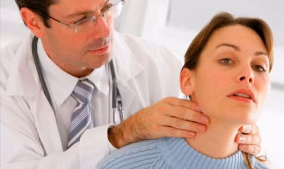 Một chế độ ăn dựa nhiều vào các loại thức ăn chế biến sẵn cũng khiến tình trạng bệnh thêm tồi tệ.