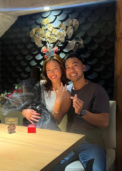 Á hậu Yến Nhi là sao Việt được cầu hôn cận Tết Nguyên Đán 2023.