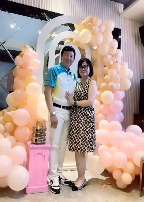 Theo Bảo Quốc, bí quyết để vợ chồng hạnh phúc suốt mấy chục năm qua đơn giản chỉ là tình yêu. Ảnh: Người đưa tin