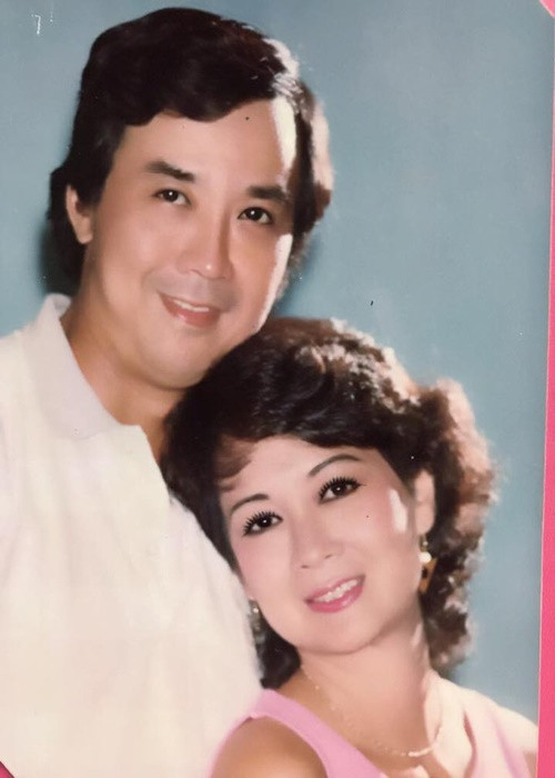 Nghệ sĩ Bảo Quốc cho biết, bố vợ vốn không thích con rể là nghệ sĩ nên không tán thành cuộc hôn nhân này. Tuy nhiên, ông và vợ kiên trì bảo vệ tình yêu. Ảnh: Người lao động