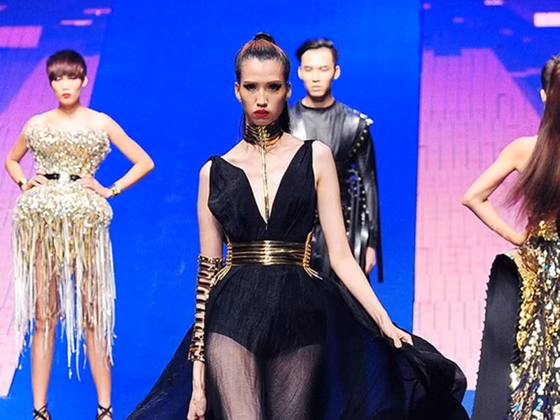 Trong chung kết Vietnam’s Next Top Model 2015, Hồng Xuân giành ngôi vị á quân. Ảnh: FBNV