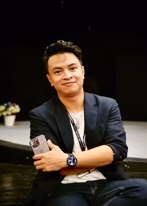 Lý Chí Huy và vợ cũ giữ mối quan hệ tốt đẹp vì các con. Ảnh: FBNV