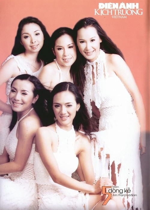 Giáng Son thành lập nên nhóm 5 Dòng kẻ gồm: Giáng Son, Lan Hương, Bảo Lan, Linh Nga và Hồng Ngọc. Do vừa đi dạy vừa đi hát, Giáng Son liên tục gặp trở ngại. Vì vậy nữ nhạc sĩ sinh năm 1975 quyết định rời nhóm. Ảnh: FBNV