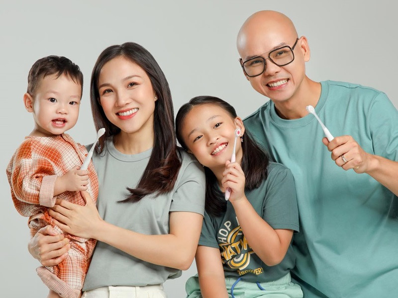 Thái Ngọc Bích chia sẻ, thời điểm khó khăn nhất của hai vợ chồng là 5 năm đầu hôn nhân. Vì tình yêu thương, cả hai nắm tay nhau đi qua giai đoạn khó khăn.