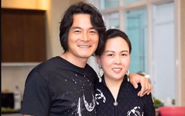 Quach Ngoc Ngoan: Duong tinh “tan roi hop” voi Phuong Chanel-Hinh-2