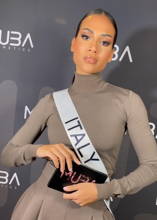 Virginia Stablum - thí sinh đến từ Italy. Ảnh: Missosology