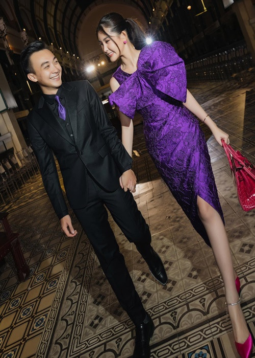 Lê Âu Ngân Anh và Phan Tô Ny kết hôn năm 2022. Trong cuộc phỏng vấn với Arttimes, Tô Ny cho biết, vợ chồng anh dự định sau một đến hai năm nếu cảm thấy phấn khởi và hứng thú quá sẽ có con.