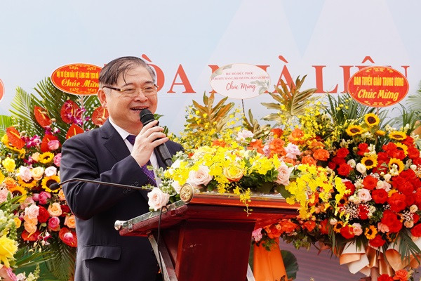 Chu tich VUSTA Phan Xuan Dung: “TU MINH, TU SOI, TU SUA”