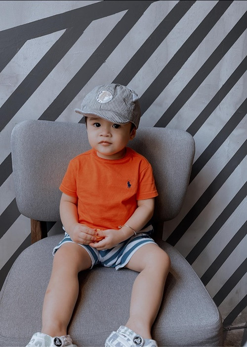 Danh tính bố của bé Liam được Dương Cẩm Lynh giữ kín như bưng.