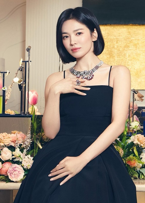 Mới đây, trước thông tin chồng cũ tái hôn, sắp có con, Song Hye Kyo không có bất kì động thái nào. Ảnh: Instagram