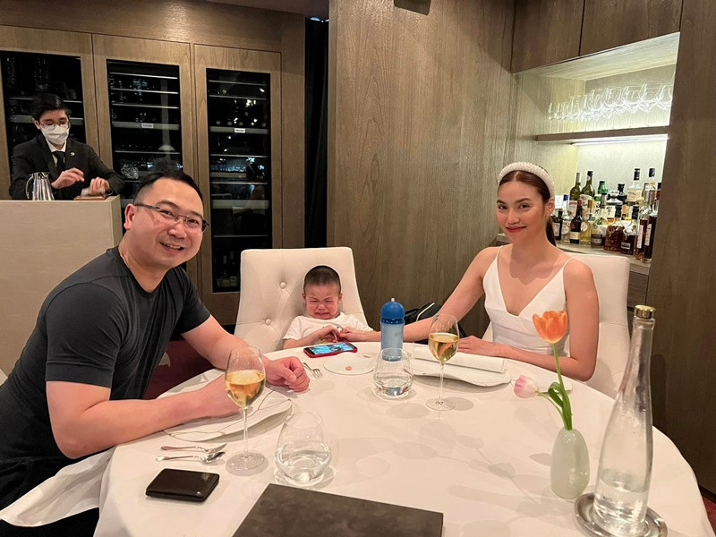 Lan Khuê có con trai đầu lòng vô cùng kháu khỉnh.