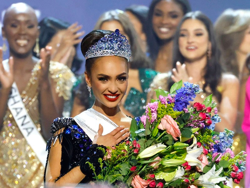 Khoảnh khắc đăng quang của đại diện Mỹ.