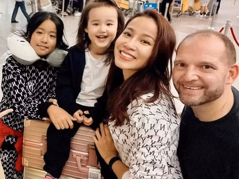 Cuoc song o Duc cua nguoi mau Bao Truc lay chong Tay