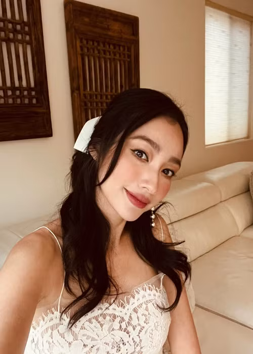 Năm 2016, Trúc Diễm phát hiện mắc bệnh cường giáp. Người đẹp cho biết, hậu quả của điều trị bệnh cường giáp là cô bị suy giáp. Lúc này, người Trúc Diễm lại sưng lên. Hiện tại, cô đã lấy lại vóc dáng thon gọn, săn chắc.