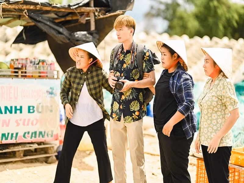 Tháng 9/2022, chia sẻ trên Thể thao văn hóa, Dược sĩ Tiến cho biết, một nhà phát hành quốc tế đã liên hệ mua lại các web-drama của anh để phát sóng ở những thị trường nước ngoài và sẽ phát hành ở châu Á trên Netflix. Ảnh: Thế giới điện ảnh