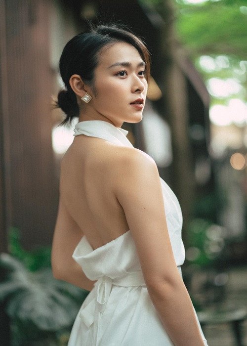 Diệp Bảo Ngọc chăm sóc da kỹ lưỡng, tập luyện chăm chỉ để giữ gìn nhan sắc.