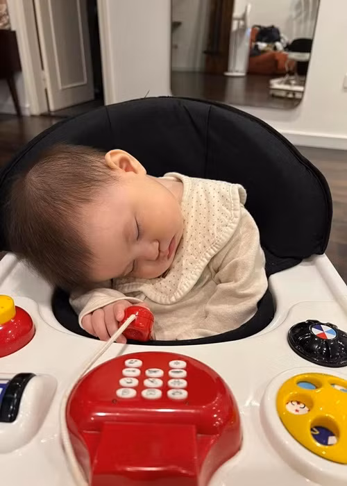 Bé Pamela có không ít biểu cảm đáng yêu.