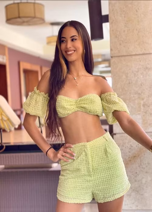 Cô không thể tham gia Hoa hậu Hoàn vũ Thế giới 2021 do nhiễm COVID-19. Vì vậy, á hậu 1 Hoa hậu Cộng hòa Dominica 2021 là người thay thế Andreina.