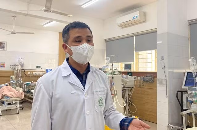 Nam thanh nien bi dot quy nao chi vi uong nhieu ruou-Hinh-2