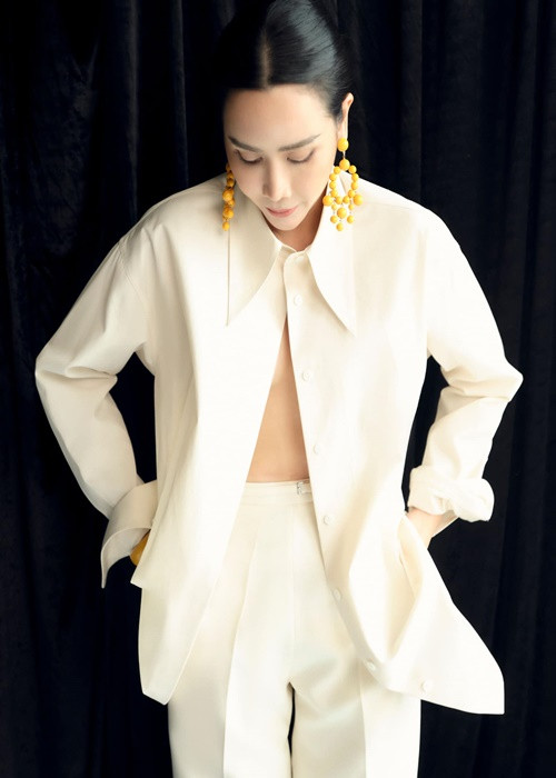 Nhiều người khen ngợi nhan sắc nữ ca sĩ lão hóa ngược. Ảnh: FBNV