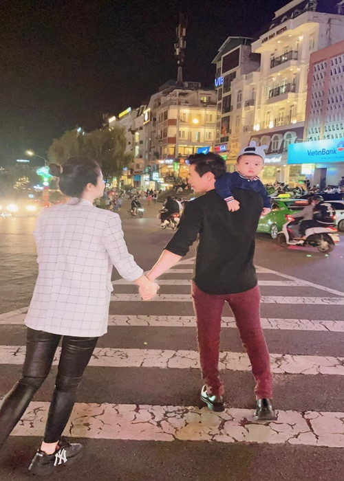 Quang Pháp đồng hành cùng Thảo Trang trong quá trình giảm cân sau khi cô sinh con.