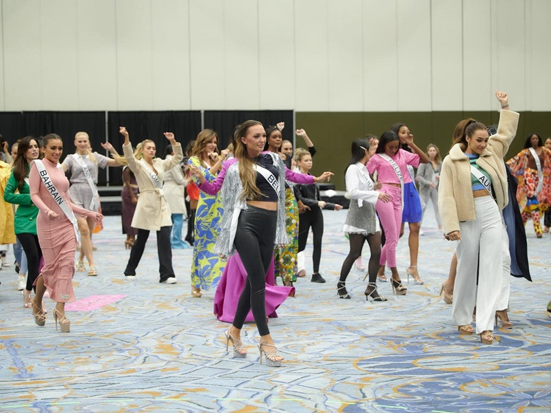 Chia sẻ với Dân Việt, Ngọc Châu cho biết, chung kết Hoa hậu Hoàn vũ Thế giới 2022 dự kiến diễn ra vào khoảng 8h sáng ngày 15/1 (giờ Việt Nam) tại New Orleans, Mỹ. Ảnh: Missosology