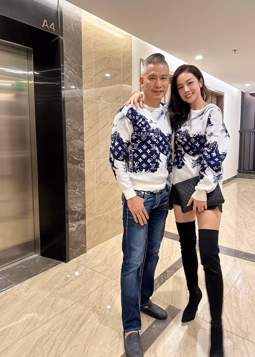 Cuộc sống của người đẹp sinh năm 1985 đầy bình yên, hạnh phúc.