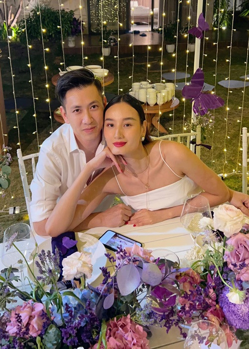 Đỗ An có mối quan hệ tốt với gia đình vợ. Lê Thúy từng chia sẻ, Đỗ An xem mẹ vợ như mẹ ruột, sẵn sàng sấy tóc cho mẹ của Lê Thúy.