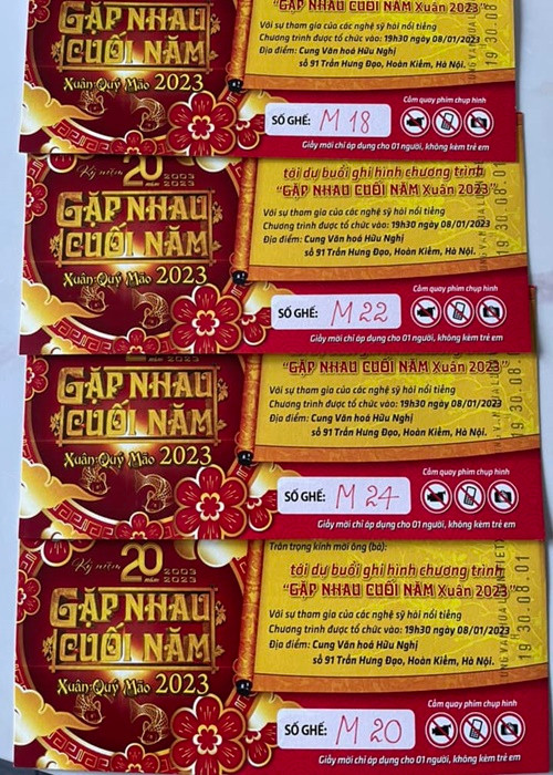 Trên trang cá nhân, ca sĩ Minh Quân vừa tiết lộ hình ảnh vé xem Táo Quân 2023. Theo thông tin trên vé, chương trình tổ chức ghi hình vào lúc 19h30 ngày 8/1/2023.