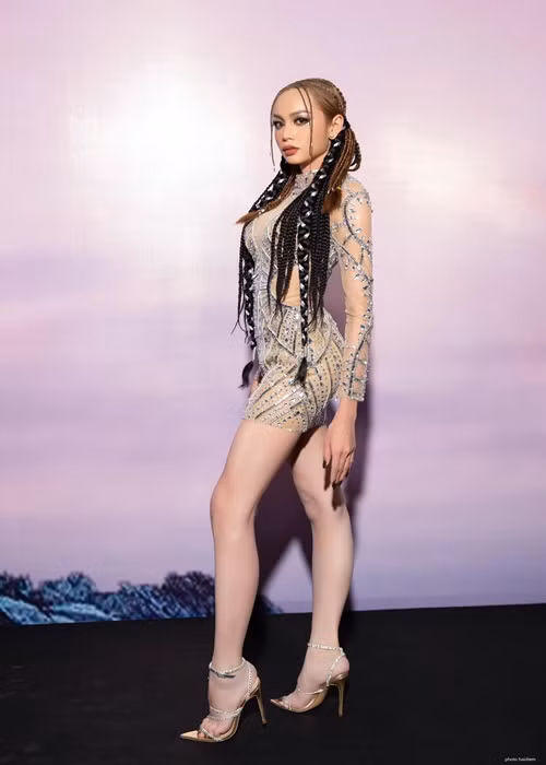 Lương Mỹ Kỳ viết tâm thư xin lỗi về hành động nóng nảy, phát ngôn thiếu kiểm soát của bản thân.