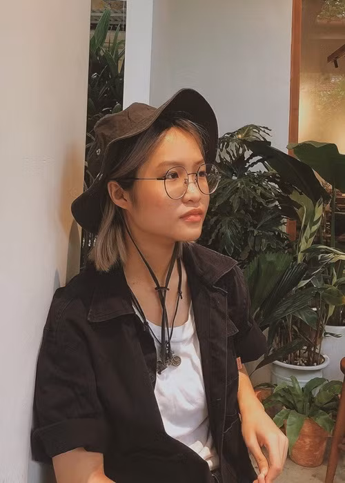 Tuổi 22, Thục Anh ăn mặc khá cá tính. Ảnh: Dân Việt