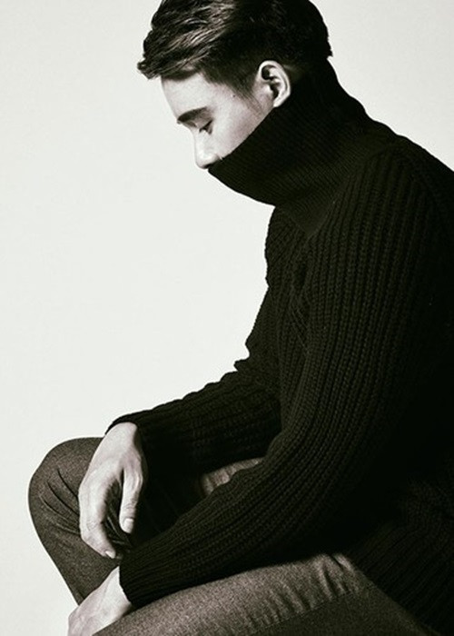 Theo lời Đông Hùng, đầu năm 2017, số nợ còn 4 tỷ đồng nhưng mẹ anh lại chơi họ và vay nặng lãi khiến nợ mới phát sinh đến 300 triệu đồng. Sau khi Đông Hùng công khai trả nợ cho mẹ, các chủ nợ đã đồng ý đàm phán để giải quyết. Ảnh: FBNV