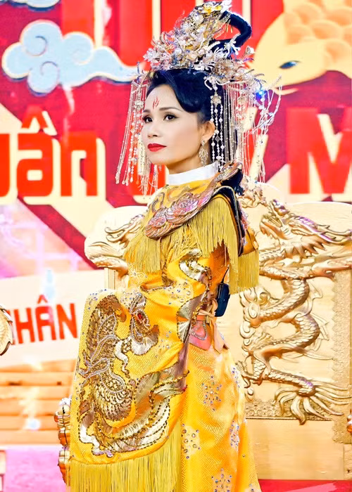 Nữ ca sĩ khoe tạo hình trong Táo Xuân Quý Mão 2023 sẽ lên sóng ngày 21/1 trên kênh THVL1.