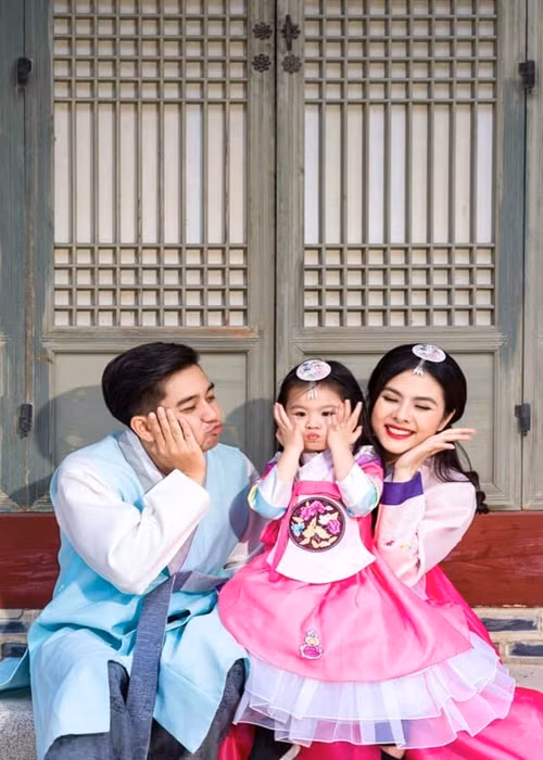 Nữ diễn viên được chồng ủng hộ công việc diễn xuất.