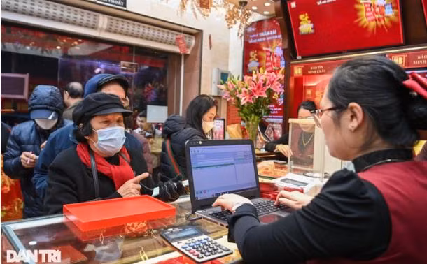 Hien tuong la trong ngay via Than Tai o hai mien Nam Bac-Hinh-5