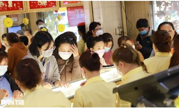 Hien tuong la trong ngay via Than Tai o hai mien Nam Bac-Hinh-14