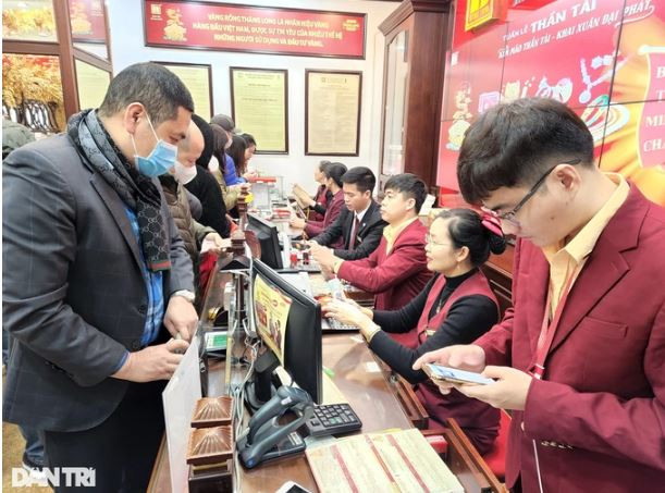 Hien tuong la trong ngay via Than Tai o hai mien Nam Bac-Hinh-4