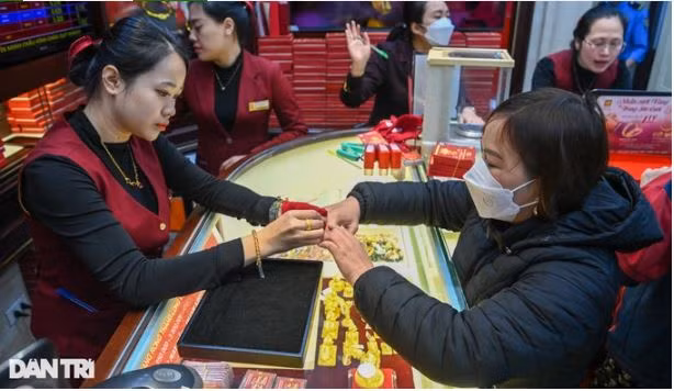 Hien tuong la trong ngay via Than Tai o hai mien Nam Bac-Hinh-6