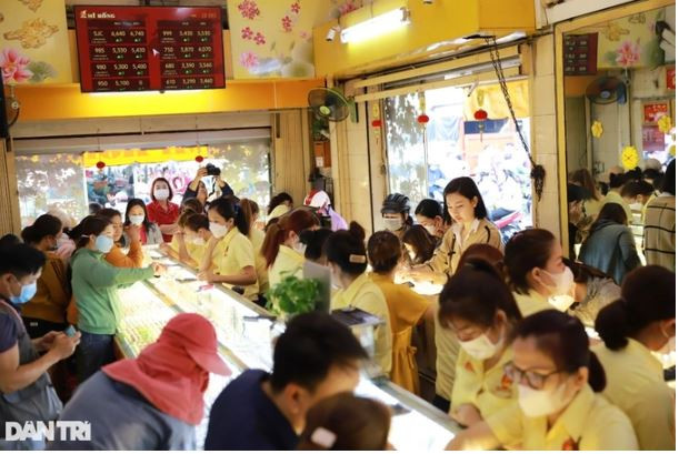 Hien tuong la trong ngay via Than Tai o hai mien Nam Bac-Hinh-12