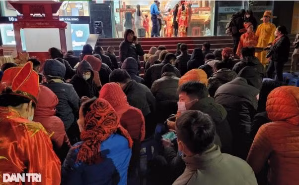 Hien tuong la trong ngay via Than Tai o hai mien Nam Bac