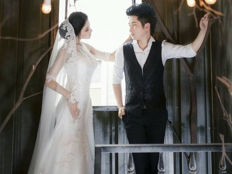 Tuy nhiên, Bằng Cường lại úp mở chuyện hoãn đám cưới vì nhận lời lưu diễn ở hải ngoại. Ảnh: Zing