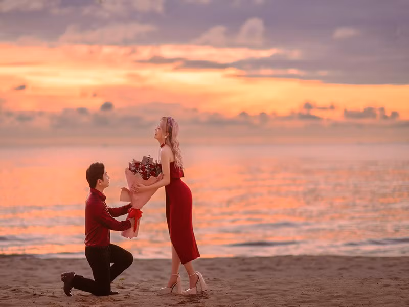  Bằng Cường vừa cầu hôn Bảo Anh. Cặp đôi công khai hẹn hò vào năm 2019. Ảnh: FBNV