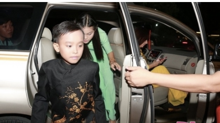 Ngoài ra còn được đưa đón rất cẩn thận và chu đáo.