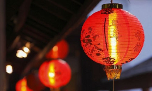 Bao boi phong thuy xua duoi ta khi trong thang co hon