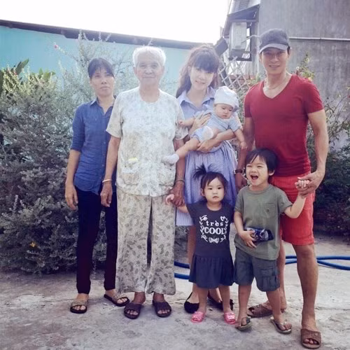 Chuyen me chong - nang dau cua sao Viet co 