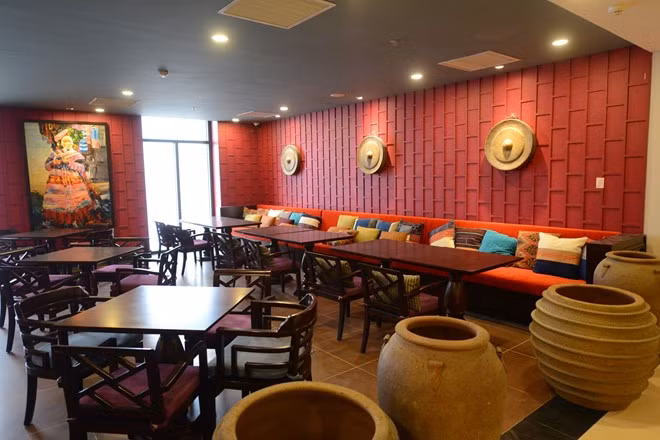 Những nét đặc trưng của văn hóa truyền thống các dân tộc Việt Nam được vị kiến trúc sư lừng danh đan lồng trong nhiều chi tiết độc đáo.