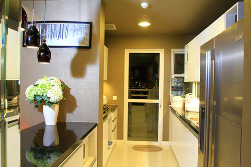 Cao Thái Sơn từng tiết lộ anh rất quan trọng khu vực bếp bởi đây chính là nơi giữ lửa tình yêu cho cả gia đình với những bữa ăn sum vầy ấm cúng.