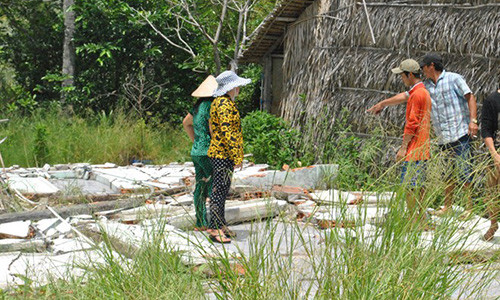 Hiện trường nhà bỏ hoang sập tường đè chết hai học sinh tiểu học. Ảnh: CTV.