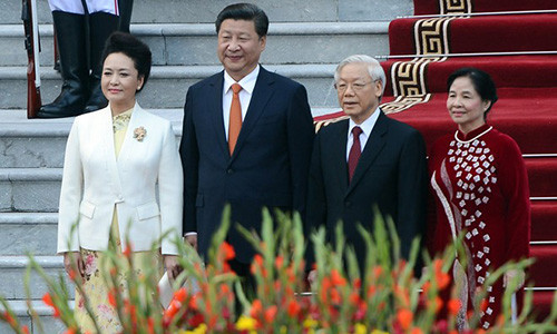 Tổng bí thư Nguyễn Phú Trọng đón tiếp Tổng bí thư Tập Cận Bình đến Hà Nội hồi tháng 11/2015. Ảnh: Hoàng Hà.